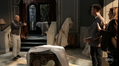 Hamza holds Laura Collins and Valentin Cassadine at gunpoint (2023)