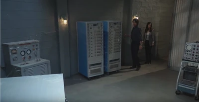 Finn brings Anna to the lab (2021)