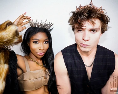 Photoshoot (2023)