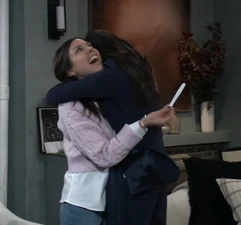 Surrogate Kristina has a positive pregnancy test for Molly (2024)