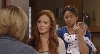 Spinelli and Ellie try to get Maxie to leave