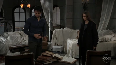 Nik and pregnant Esme at Wyndemere (2022)