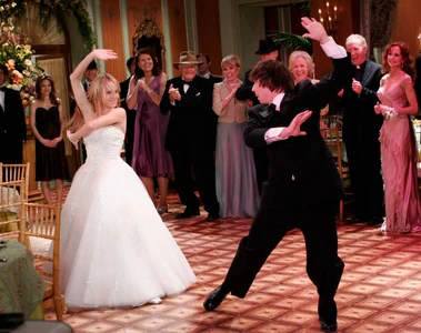 Spinelli & Lulu Spencer dance at the Carjax wedding (2007)
