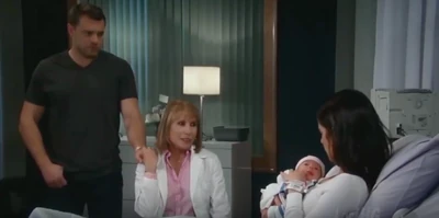 Drew and Sam name their daughter, Emily Scout (with grandma Monica)