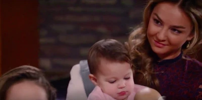 Sisters Avery and Kristina