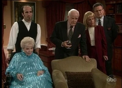 Butler Reginald, Lila, Edward, Monica, Alan (2002)