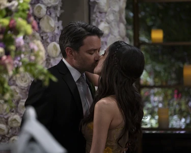 Kiss at the wedding (2024)