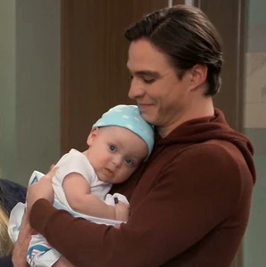Spencer and his newborn brother Ace (2023)