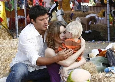 Lucky and Elizabeth find Jake after the carnival tragedy