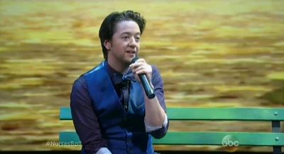 Spinelli sings "It Might Be You"...