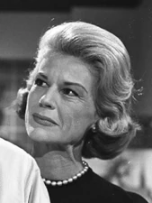 K.T. Stevens as Peggy Mercer