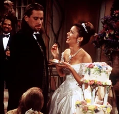 Todd reweds Téa Delgado