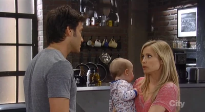 Dante tells Lulu that Obrecht has their embryo (2014)