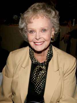 June Lockhart 2020