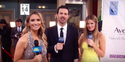 The correspondants: Abbie, Donny and Nina