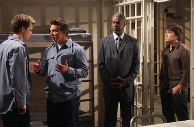 Michael Corinthos, Jason Morgan, Warden Powell, and Dante Falconeri in a cell at Pentonville Penitentiary (2010)