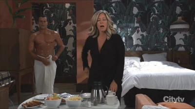 Drew Quartermaine and Carly Spencer in her room (2022)