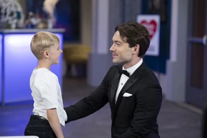 Michael reunites with Wiley at the Nurses' Ball (2025)