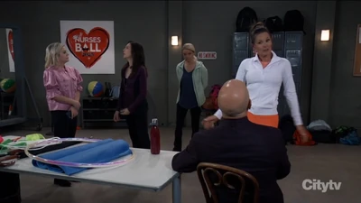 Jenz Sidwell observes rehearsals