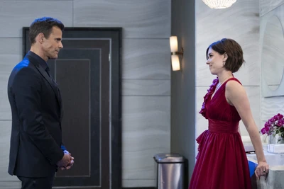 Drew and Willow in the bathroom