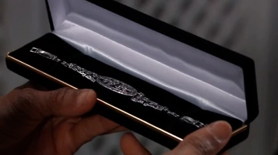 Robinson family antique bracelet (2023)