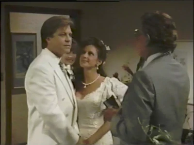 Tony Jones and Bobbie Spencer marry