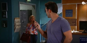 Reunion while Maxie is on another layover