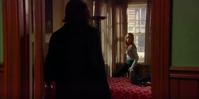 Dante finds Lulu in his room (2010)