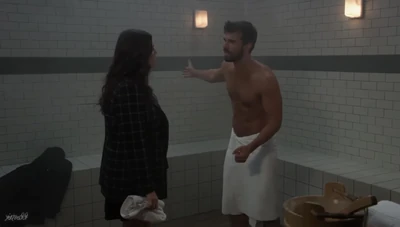 Brook Lynn Quartermaine and Harrison Chase get stuck in the sauna at Volonino's Gym (2021)