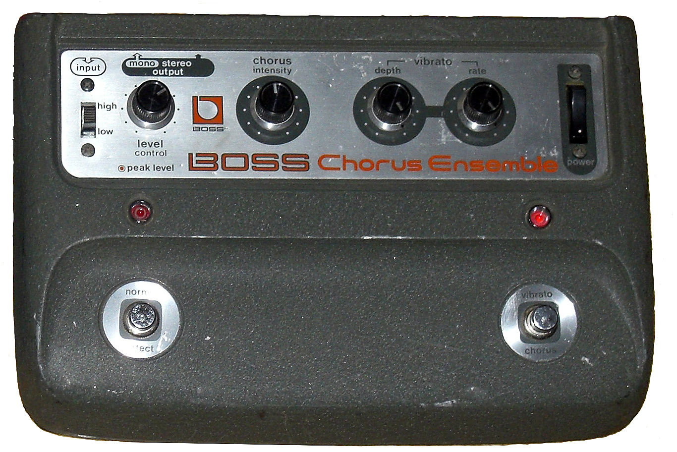 Boss CE-1 Chorus Ensemble | Genesis: a gear revelation Wiki | Fandom
