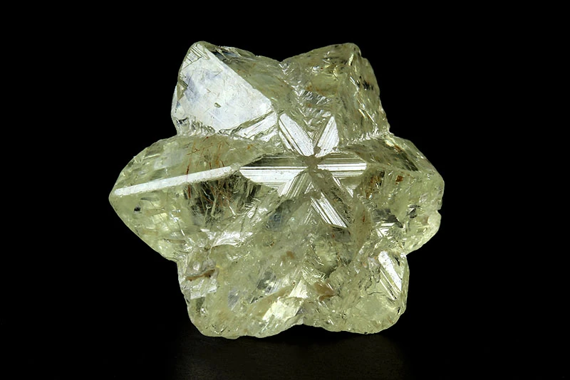 Chrysoberyl gemstone