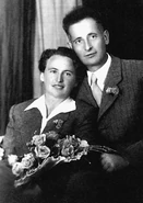 Niko Dragoš with his wife on his wedding day in 1947.