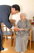 Ryo Fujihira108.jpg (30 KB) Fujihira at the age of 108, with the Mayor of Tateyama.