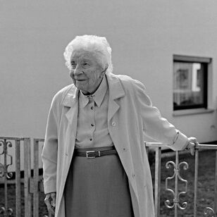 Thea Breckerbaum.jpg