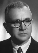 GLeoz7.jpg (20 KB) Leoz-Ortin as a mid-age man