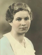 Elisabeth Kimoff (aged 18) in 1923