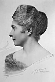 Thea Breckerbaum 1902-2012.jpg