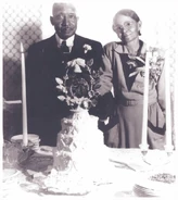 Maggie-Barnes-50th-Wedding-Anniversary.jpg (195 KB) Maggie and William Barney celebrating their 50th wedding anniversary in 1949.