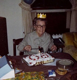 Grace Thaxton90.jpg (41 KB) Grace Thaxton at age 90