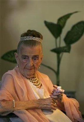 Mary McCarthy Gomez Cueto