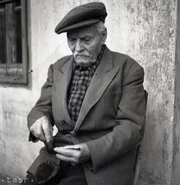 Suchár shortly before turning 100.