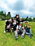 Yu Te-Hsin (aged 105) in May 2020, with the paragliding team.