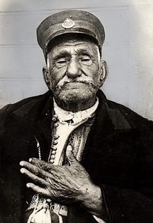 Zaro Agha.jpg