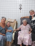 Yolanda Beltrao de Azevedo112.jpg (139 KB) Aged 112, with her daughter Irma Iolanda Beltrao (aged 89) in February 2023
