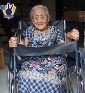 Genoveva Garcia 105.jpg (325 KB) Genoveva Garcia (aged 105) after being vaccinated against Covid-19 in 2021