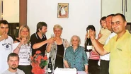 Jelisaveta Veljkovic on her 100th birthday with her family in 2004