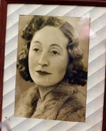 Joyce as a young woman.