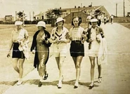 Prowse with her friends at the beach in 1934.