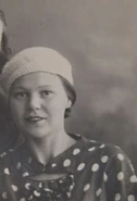 Galina Sadko1.jpg (14 KB) Sadko (aged 19) in 1927