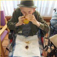 Antonio Alvarado Largo109a.jpg (52 KB) Aged 109